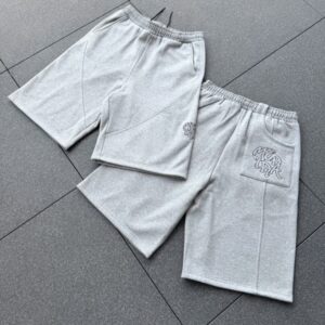 A Mertra Shorts Grey